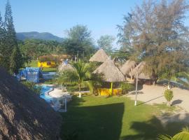 Cabañas Hotel y Restaurante Campamento，位于特鲁希略的酒店