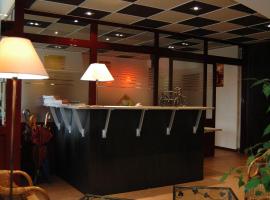 Hôtel de Bourgogne，位于La Clayette的酒店