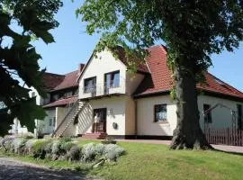 Ferienwohnung mit Terrasse in Kropelin