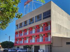 Golden Hotel，位于维列纳的酒店