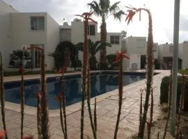 Evros Peyia & Coral Bay Seaview Apartment