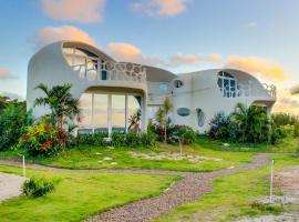 Swan Villas，位于玛雅湾的海滩短租房
