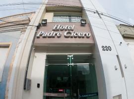 Hotel Padre Cícero，位于北茹阿泽鲁的酒店