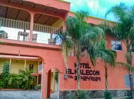 Hotel El Malecon，位于Amatlán de Cañas的酒店
