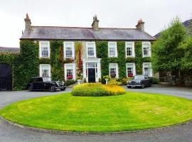 Carlingford House Town House Accommodation A91 TY06，位于卡林福德Carlingford Castle附近的酒店