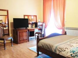 Hotel Derby Orašje，位于Orašje的酒店