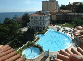 Pestana Miramar Garden & Ocean Hotel，位于丰沙尔Sao Martinho的酒店