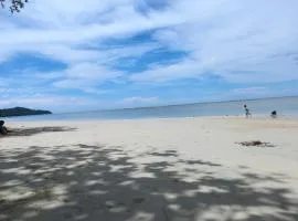 芭东旺旺旅舍