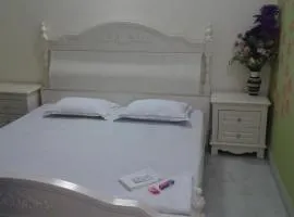 Royal Paying Guest