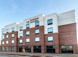 Cobblestone Inn & Suites - Waverly，位于韦弗利的酒店