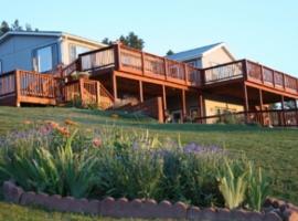 Sawin' Logs Inn，位于Devils Tower的酒店