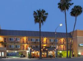 卡尔沃尔市旅者酒店，位于洛杉矶卡尔弗城的酒店