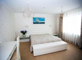 Serebryaniy Taler Hotel，位于布雷斯特的酒店