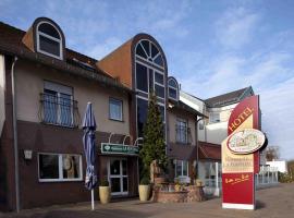 Hotel-Restaurant La Fontana，位于圣英贝特的酒店