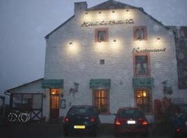 Hotel Belle Vue，位于Annevoie-Rouillon的酒店