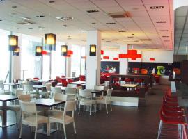 HOTEL IBIS BATA，位于巴塔的酒店