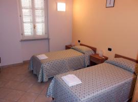 迪克雷亚麦当那精粹酒店 ，位于Serralunga di Crea的酒店