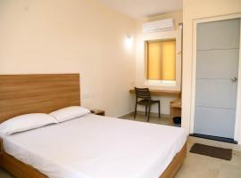 Oceanside Mahabalipuram - With Beach access，位于马哈巴利普拉姆的酒店