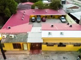 Mados Hotel Tamarindo，位于Choluteca的酒店