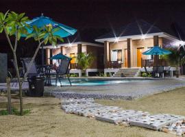 加拉海角之家旅馆，位于龙运丹戎加拉海滩附近的酒店