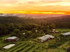 Granja La Lechuza Ecolodge，位于奥韦拉的农家乐