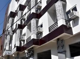 Hotel Rajshree，位于Tanakpur的酒店