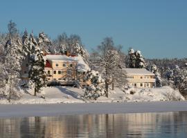 Håveruds Hotell & Spa，位于Håverud的酒店