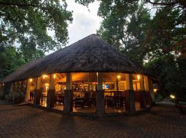 Island Safari Lodge
