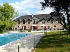 Logis Hôtel Auberge de Cartassac，位于Sarrazac的酒店