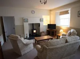 Elibank House Apartment