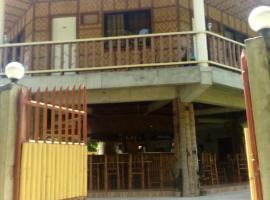 绿屋酒吧民宿，位于Jagna的住宿加早餐旅馆