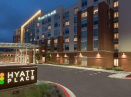 Hyatt Place Austin/Round Rock，位于圆石城Creekmont West Park附近的酒店