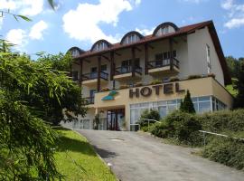 Hotel Mühlbergblick，位于Mengersgereuth-Hämmern的酒店