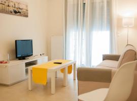 Cozy Bright Apartment，位于雅典奥纳西斯心脏外科中心附近的酒店