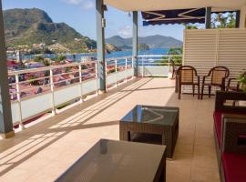 Residence Hôteliere Hurlevent，位于Grande AnseLes Saintes Airport - LSS附近的酒店