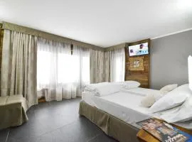 M4478 Mollino Rooms