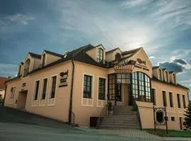 科佩切克扎梅茨基酒店