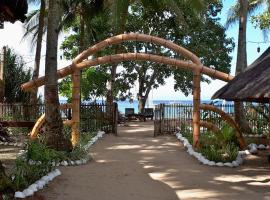 Big BamBoo Beach Resort Sipalay，位于锡帕莱的酒店