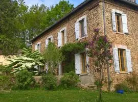 Maison et Jardin Talinou