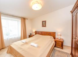 Kubu Apartment，位于克莱佩达的自助式住宿