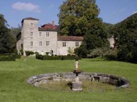 Le Castel de Burlats，位于布尔拉茨的酒店