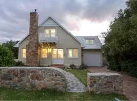 Stone Chimney Cottage