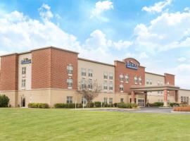 普利茅斯贝蒙特套房酒店，位于Plymouth的酒店