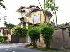 1708 Cozy Bungalow with Private Pool Ampang KL，位于安邦的酒店