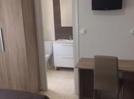 Hotel Venta Nueva，位于卡拉塔尼亚索尔的酒店
