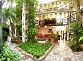 波萨达马里波萨第五大道精品酒店，位于普拉亚卡门的精品酒店
