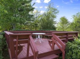 阿什维尔东南华美达酒店，位于阿什维尔的酒店