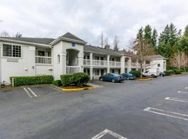 西雅图6号公寓酒店 - 芒特莱克泰勒斯，位于Mountlake Terrace的酒店