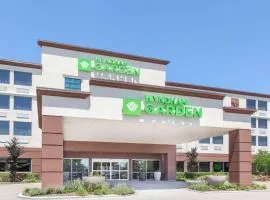 埃尔克格罗夫村奥海尔温德姆花园酒店