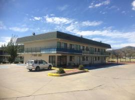 Travelodge by Wyndham Raton